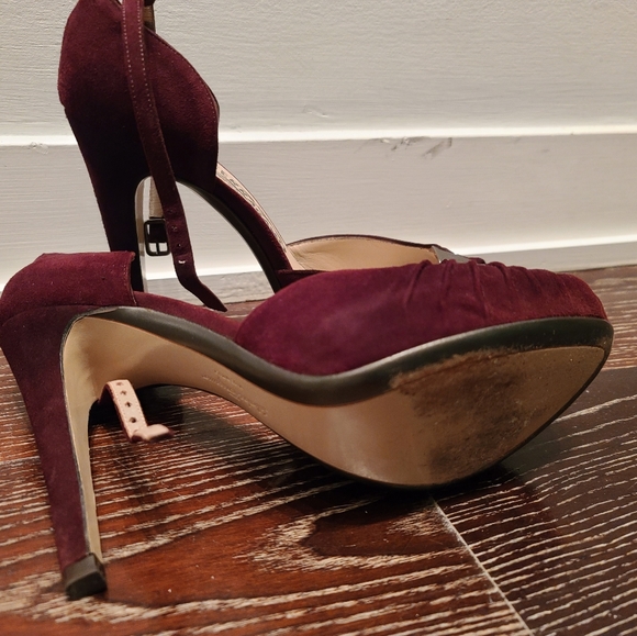 Salvatore Ferragamo Fragrance Acm Oxblood Suede Peep Toe Sandles Size 8.5 - Picture 8 of 9